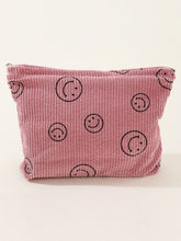 Carregar imagem no visualizador da galeria, Zenana Corduroy Smile Clutch Bag
