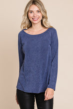 Ladda upp bild till gallerivisning, Super Lady Navy Blue Ribbed Knit Top
