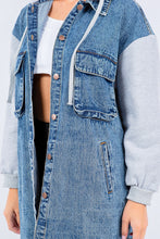 Carregar imagem no visualizador da galeria, American Bazi Contrast Longline Hooded Denim Jacket

