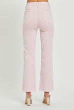 Carregar imagem no visualizador da galeria, RISEN Tummy Control Straight Leg Washed Pink Denim Jeans
