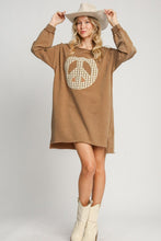 Carregar imagem no visualizador da galeria, Umgee Brown Peace Lace Applique Frayed Hem French Terry Mini Dress
