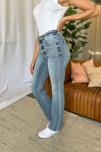 Judy Blue Mid Rise Blue Wash Denim Bootcut Jeans