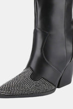 Cargar imagen en el visor de la galería, Weeboo Black Chunky Heel Rhinestone Western Cowgirl Boots
