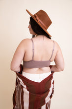 Cargar imagen en el visor de la galería, Leto Plus Size Waistband Loop Lace Brami
