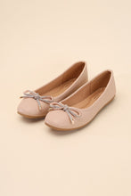 Cargar imagen en el visor de la galería, DOROTHY-77 Bow Ballet Flats
