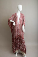Load image into Gallery viewer, Paisley Tapestry Free Flow Kimono
