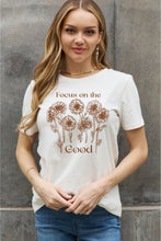 Загрузить изображение в средство просмотра галереи, Simply Love FOCUS ON THE GOOD Graphic Cotton Top
