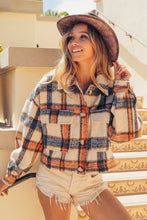 Ladda upp bild till gallerivisning, BiBi Brushed Plaid Cropped Jacket
