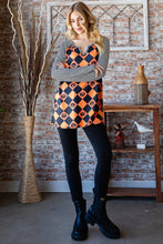 Ladda upp bild till gallerivisning, Heimish Orange Black Checkered Contrast Striped Long Sleeve Top
