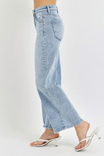 Ladda upp bild till gallerivisning, RISEN Tummy Control Blue Washed Denim Cropped Wide Leg Jeans
