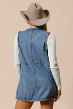 Ladda upp bild till gallerivisning, BiBi Braided Trim Open Front Blue Denim Vest
