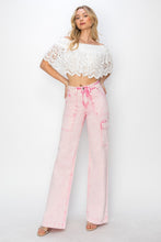 Ladda upp bild till gallerivisning, RISEN High Rise Cargo Pocket Pink Washed Denim Jeans
