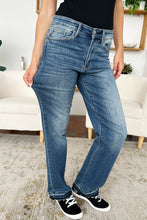 Load image into Gallery viewer, Judy Blue Mid Rise Released Hem Blue Denim Jeans
