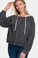 Cargar imagen en el visor de la galería, Zenana Black Brushed Hacci Button Down Hooded Shacket
