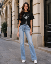 Carregar imagem no visualizador da galeria, No Context Just 67 Organic Cotton T-Shirt
