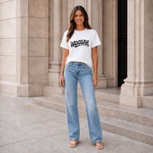 Cargar imagen en el visor de la galería, Breathe It Out Woosah Organic T-Shirt
