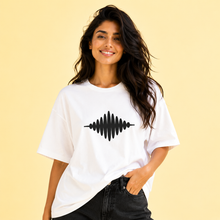 Ladda upp bild till gallerivisning, Midnight Frequency Relaxed T-Shirt
