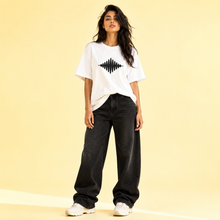 Ladda upp bild till gallerivisning, Midnight Frequency Relaxed T-Shirt
