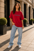 Carica l'immagine nel visualizzatore di Gallery, It Girl SUPERMODEL T-Shirt
