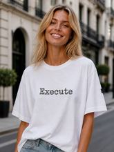Cargar imagen en el visor de la galería, Execute Keep It Moving Under Armor Tee Shirt
