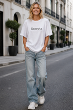 Cargar imagen en el visor de la galería, Execute Keep It Moving Under Armor Tee Shirt
