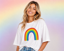 Carica l'immagine nel visualizzatore di Gallery, Classic Watercolor Rainbow Premium Crewneck T-shirt
