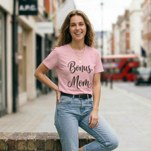 Cargar imagen en el visor de la galería, Extra Love Bonus MOM T-Shirt
