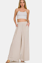 Cargar imagen en el visor de la galería, Zenana Pleated Linen Blend Wide Leg Pants
