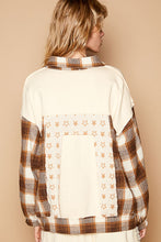 Ladda upp bild till gallerivisning, POL Plaid &amp; Star Patchwork Contrast Long Sleeve Shacket
