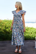 Ladda upp bild till gallerivisning, Davi &amp; Dani Vintage Garden Floral Flutter Sleeve Smocked Dress
