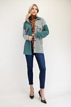 Carregar imagem no visualizador da galeria, Celeste Turquoise Striped Button Up Dropped Shoulder Shacket
