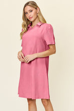 Cargar imagen en el visor de la galería, Double Take Solid Color Textured Collared Short Sleeve Dress
