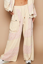 Cargar imagen en el visor de la galería, POL Crochet Contrast Drawstring Wide Leg Pants
