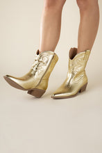 Carregar imagem no visualizador da galeria, WILLA-1 Western Booties
