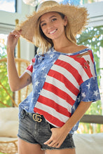 Carica l&#39;immagine nel visualizzatore di Gallery, BiBi American Flag Distressed Short Sleeve Top
