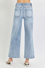 Ladda upp bild till gallerivisning, RISEN Tummy Control Blue Washed Denim Cropped Wide Leg Jeans
