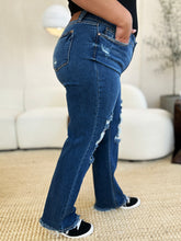 Ladda upp bild till gallerivisning, Judy Blue Mid Rise Distressed Raw Hem Blue Denim Jeans
