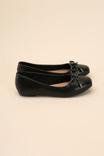 Cargar imagen en el visor de la galería, DOROTHY-77 Bow Ballet Flats
