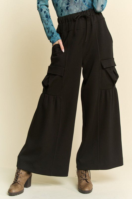 Davi & Dani Black Wide Leg Pants