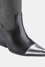 Carica l&#39;immagine nel visualizzatore di Gallery, Weeboo Black Chunky Heel Rhinestone Western Cowgirl Boots
