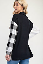 Загрузить изображение в средство просмотра галереи, Celeste Plaid Contrast Button Down Shacket
