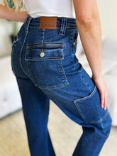 Carregar imagem no visualizador da galeria, Judy Blue High Waist Straight Leg Blue Denim Cargo Jeans
