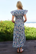 Ladda upp bild till gallerivisning, Davi &amp; Dani Vintage Garden Floral Flutter Sleeve Smocked Dress
