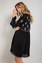 Carregar imagem no visualizador da galeria, Sweet Generis Black Bohemian Embroidered Mini Dress
