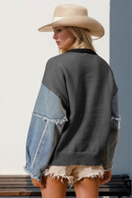 Cargar imagen en el visor de la galería, Double Take Star Knit Denim Contrast Top
