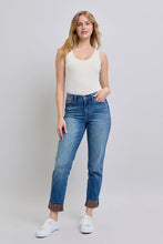 Cargar imagen en el visor de la galería, Judy Blue Plaid Cuffed Blue Denim Straight Leg Jeans
