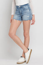 Cargar imagen en el visor de la galería, Vervet by Flying Monkey Distressed Raw Hem Washed Blue Denim Jean Shorts
