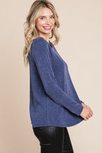 Ladda upp bild till gallerivisning, Super Lady Navy Blue Ribbed Knit Top
