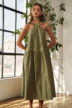 Cargar imagen en el visor de la galería, ADORA Luxe Cotton Crisscross Wide Strap Midi Dress
