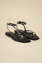 Load image into Gallery viewer, Top Moda Black Strappy Flat Sandals
